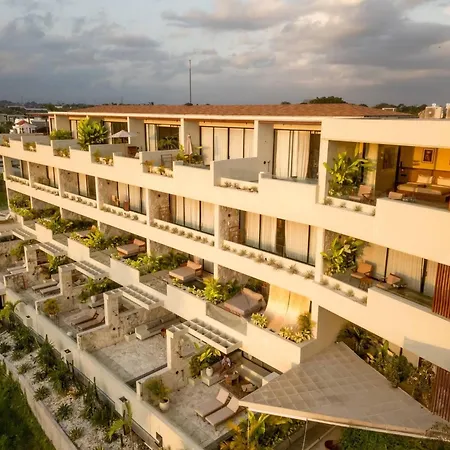 Serene Canggu Retreat Private Studio With Rice Field Views