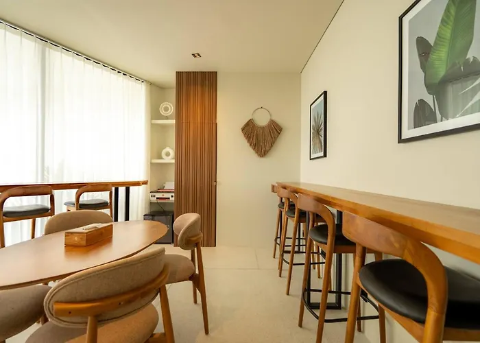 Serene Retreat Private With Rice Field Views ゲストハウス